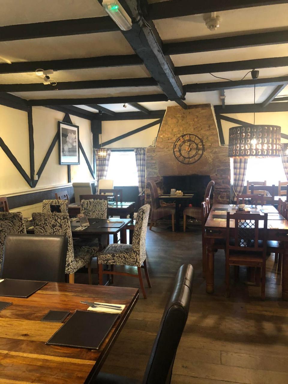 مبيت وإفطار Bishops Lydeard The Lethbridge Arms المظهر الخارجي الصورة